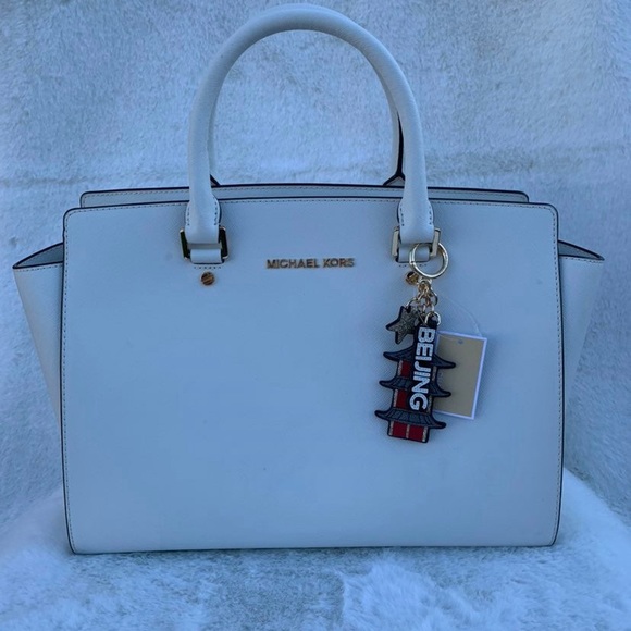 Michae Kors Charm - Picture 2 of 3